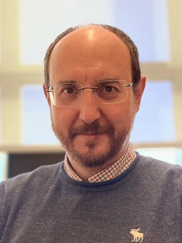 Dr. Lluis Samaranch