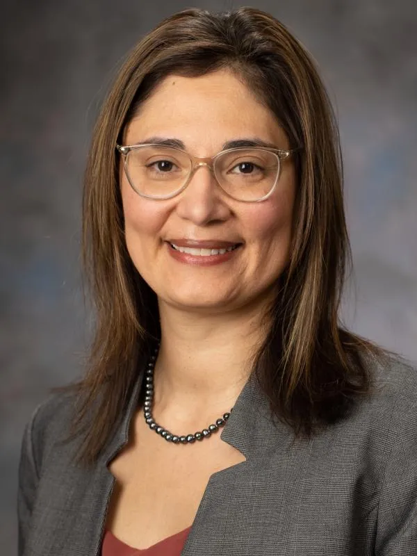 Dr. Setty Magaña